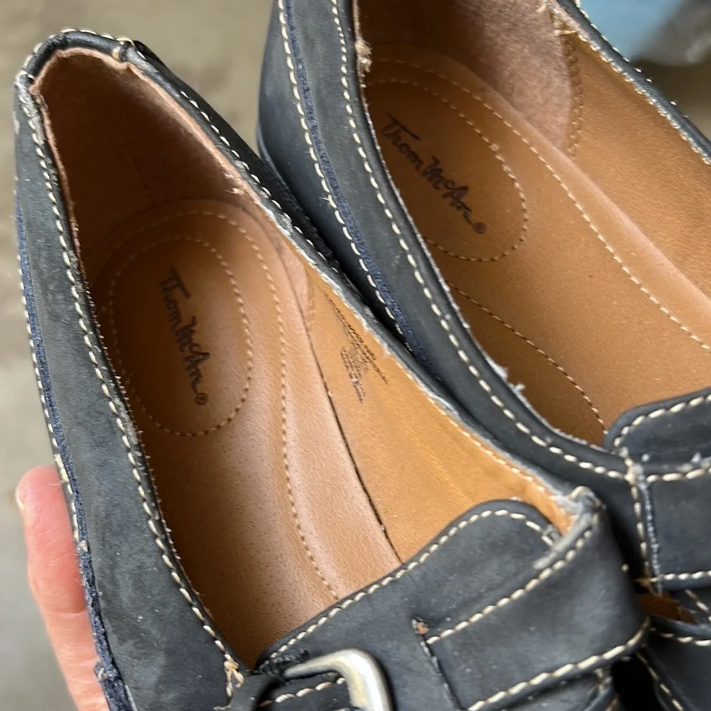 Thom McAn Dalia leather black easy on Loafer Shoes size 8